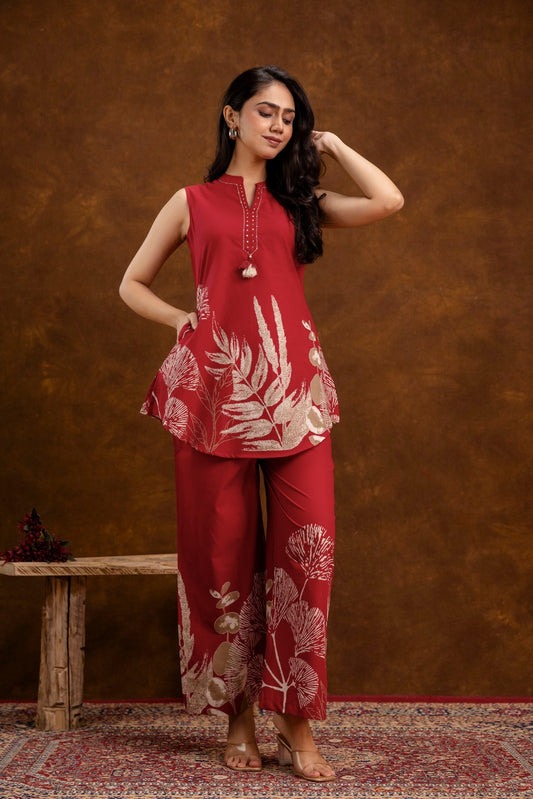 Aarohi – Red Sleeveless Printed Co-ord Set