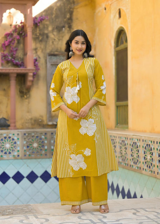 Zarnigar – Yellow A-line Cotton Kurta Set