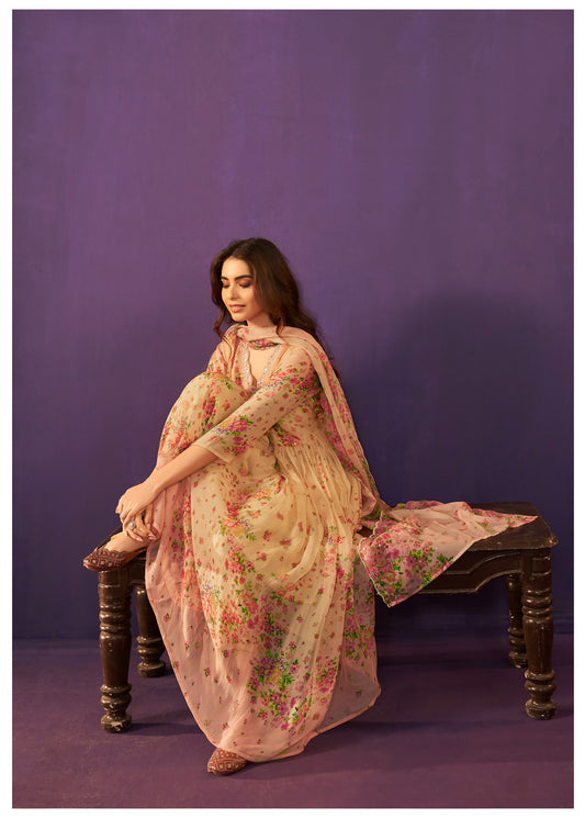 Noor-e-Rang – Beige Anarkali Set