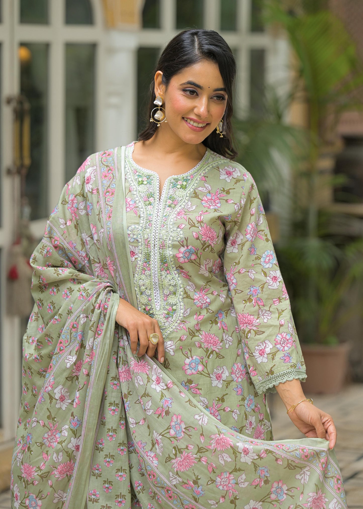 Mehr – Sage Green Floral Embroidered Suit Set