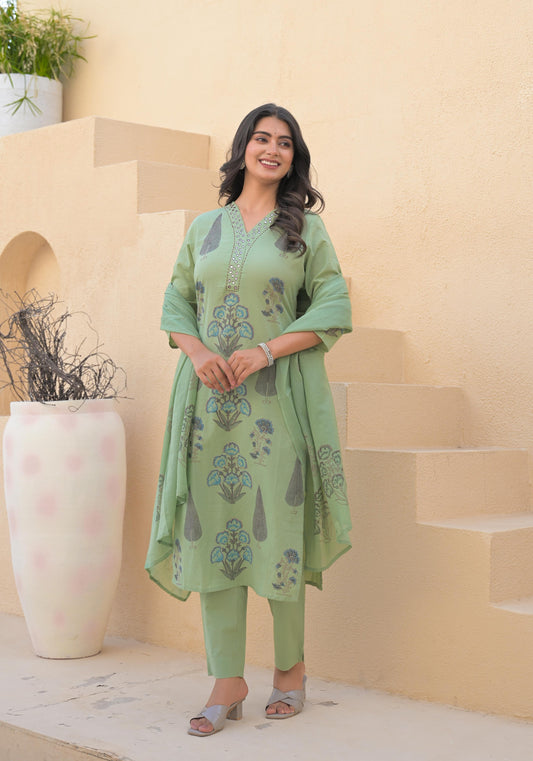 Gul-e-Sukoon - Serene Green Floral Cotton Suit