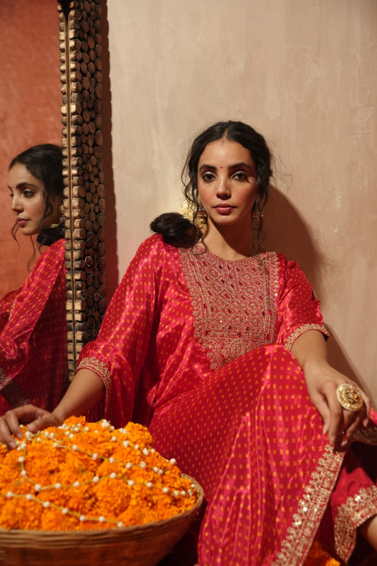 Nazaakat - Red Bandhej Kaftan Set with Embroidered Neckline