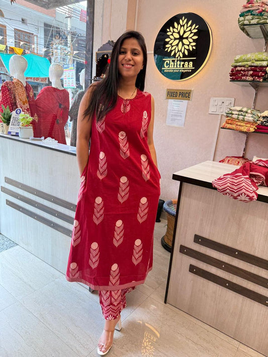 Shafaq – Red Cut-Sleeve Cotton Kurta with Plazo | Stylish Summer Suit Set for Women