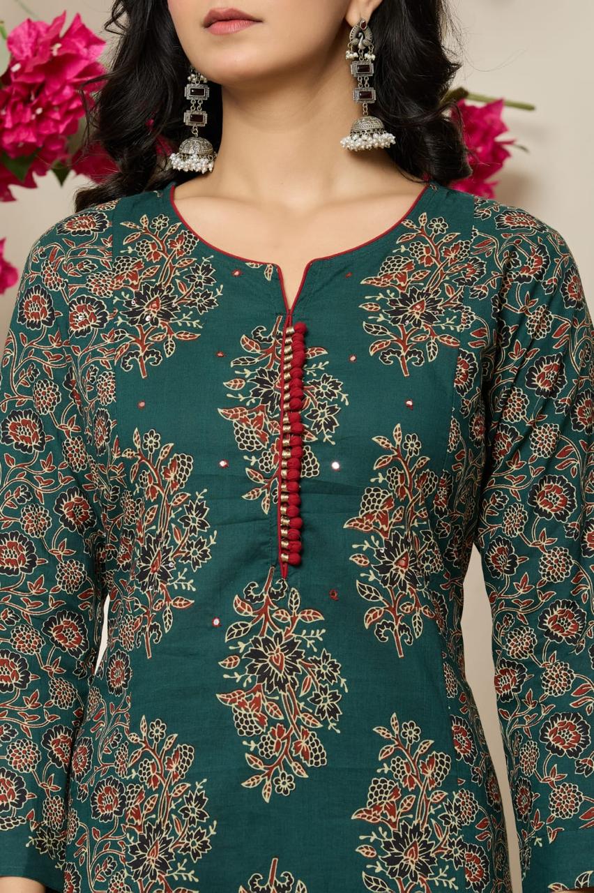 Bahaar – Green Printed Cotton Suit Set
