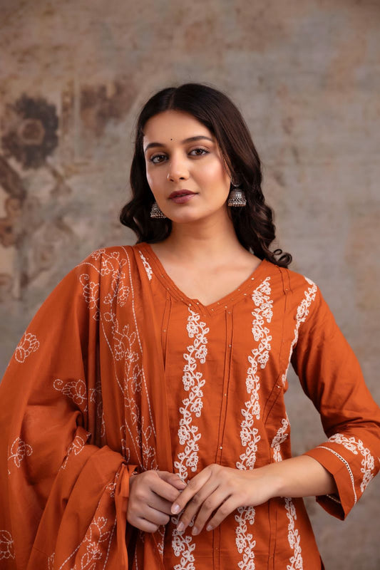 Vus’at – Rust & Brown Cotton Suit Set with Thread Work Kurta | Elegant Festive & Office Wear